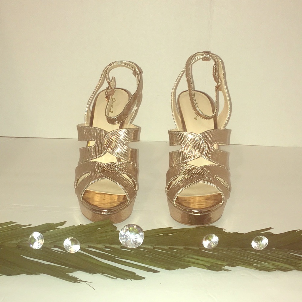Gold  Heels